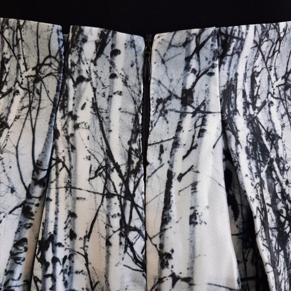 Forest print black and white midi skirt - Picture 4 of 4